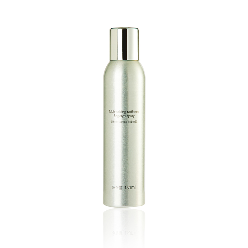 Moisturizing and anti-aging spray