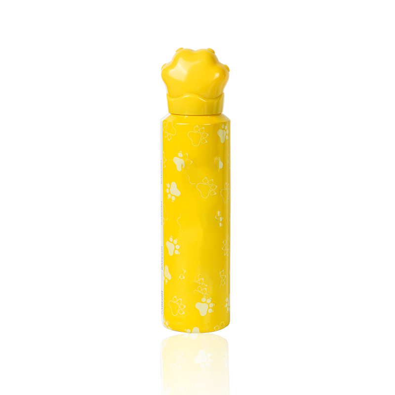 Moisturizing and anti-aging spray